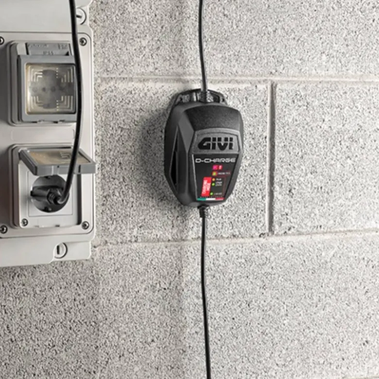 Carica Batteria E Mantenitore Di Carica D-Charge Givi S510