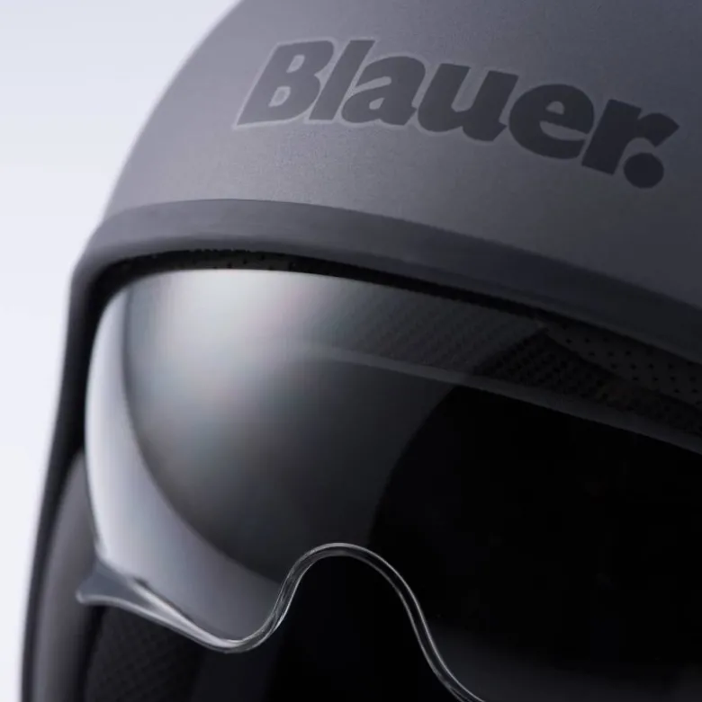 Casco Jet Blauer Pilot 1.1 Monochrome Titanio Opaco