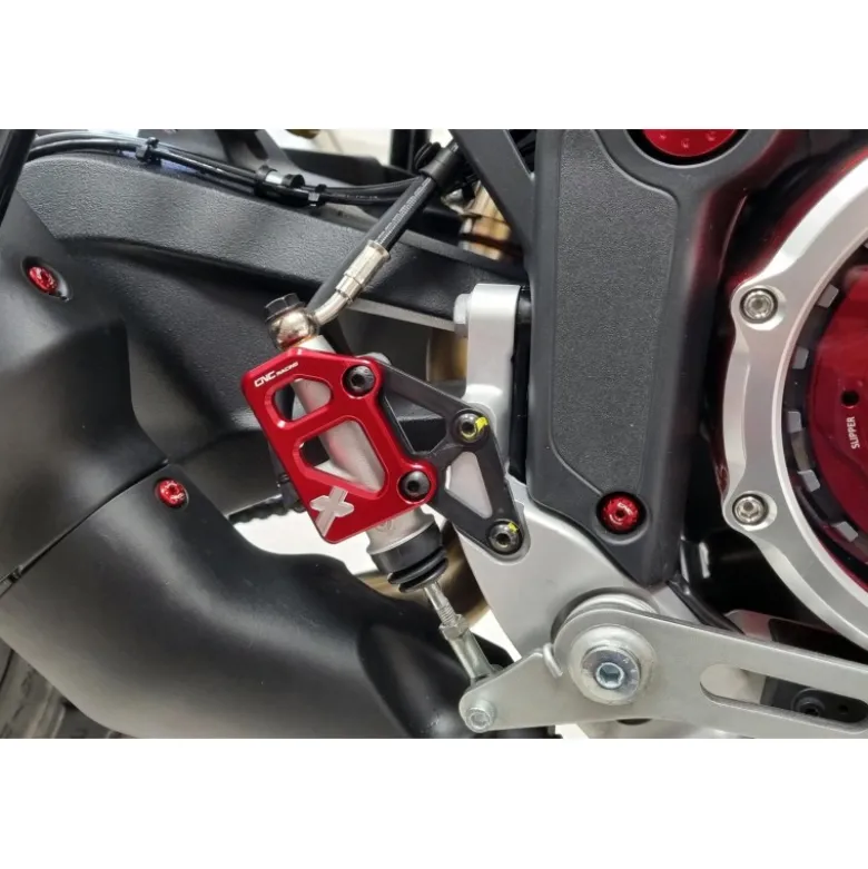 Cnc Racing Pr324R Protezione Pompa Freno Posteriore Ducati Desertx