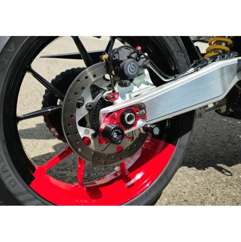 Cnc Racing TD016R Cursori Tendicatena Racing con tampone Ducati Rosso