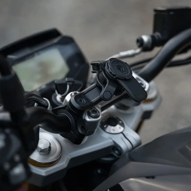 Supporto Telefono Manubrio Moto Quad Lock Pro